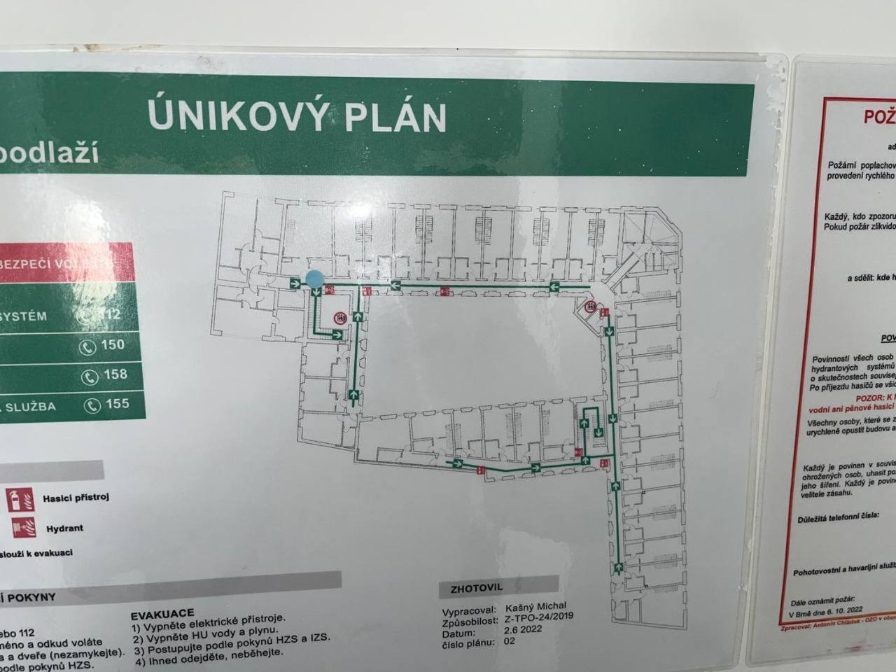 Apartment Mezonet - Postovska Centr